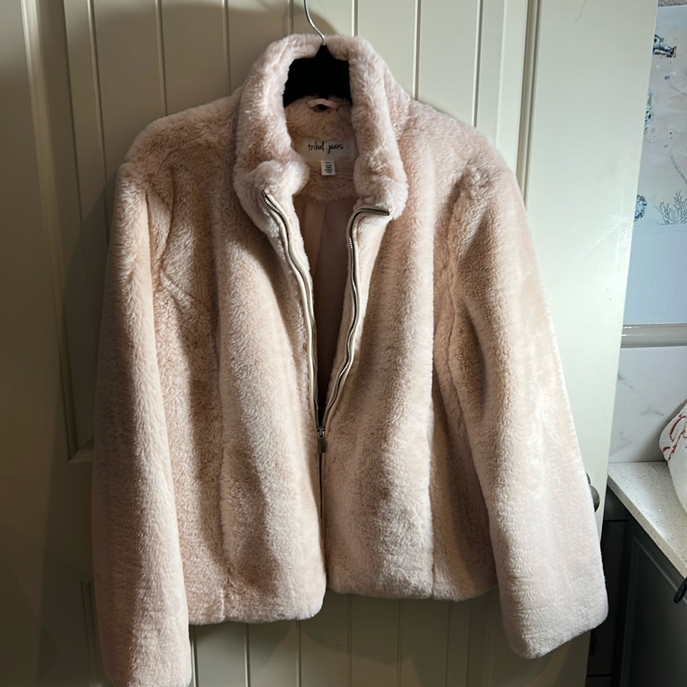 tribal jeans, faux fur, jacket, pink size girls large new without tags